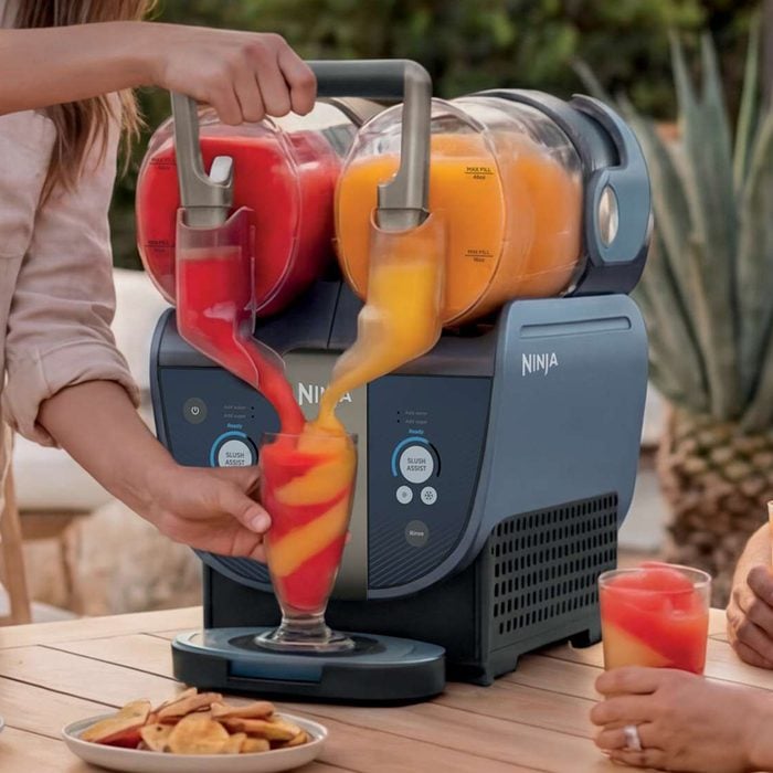 Ninja SLUSHi™ Twist Dual Vessel Smart Frozen Drink Maker