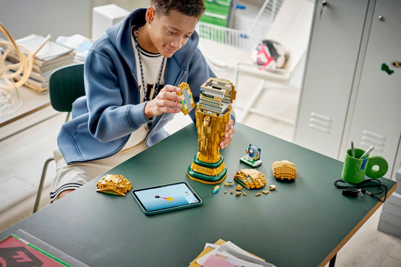 LEGO FIFA World Cup™ Official Trophy